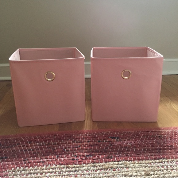 Pink cube storage bin - Picture 2 of 7